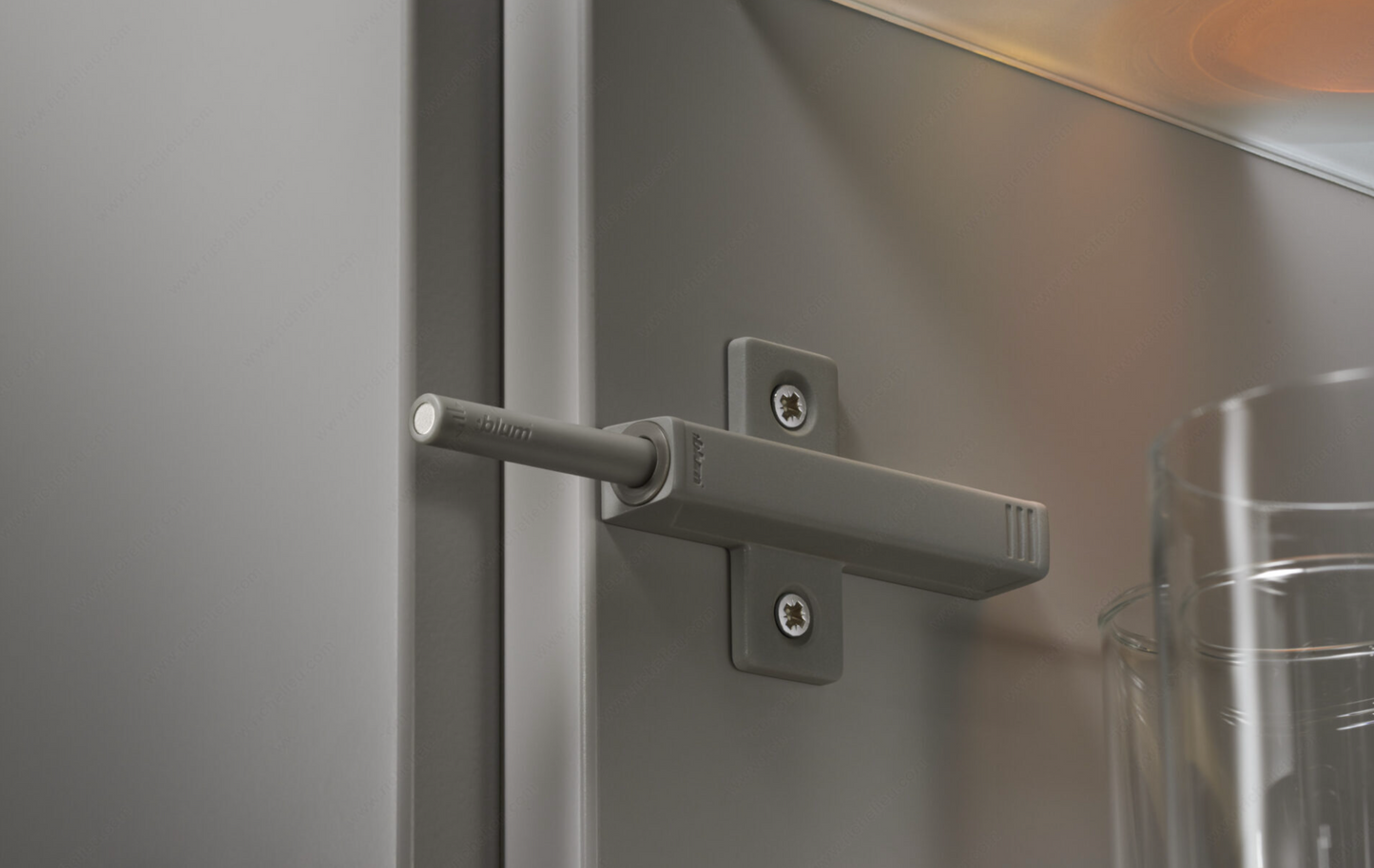 TIP-ON pour porte - Version longue avec aimant Blanc Richelieu