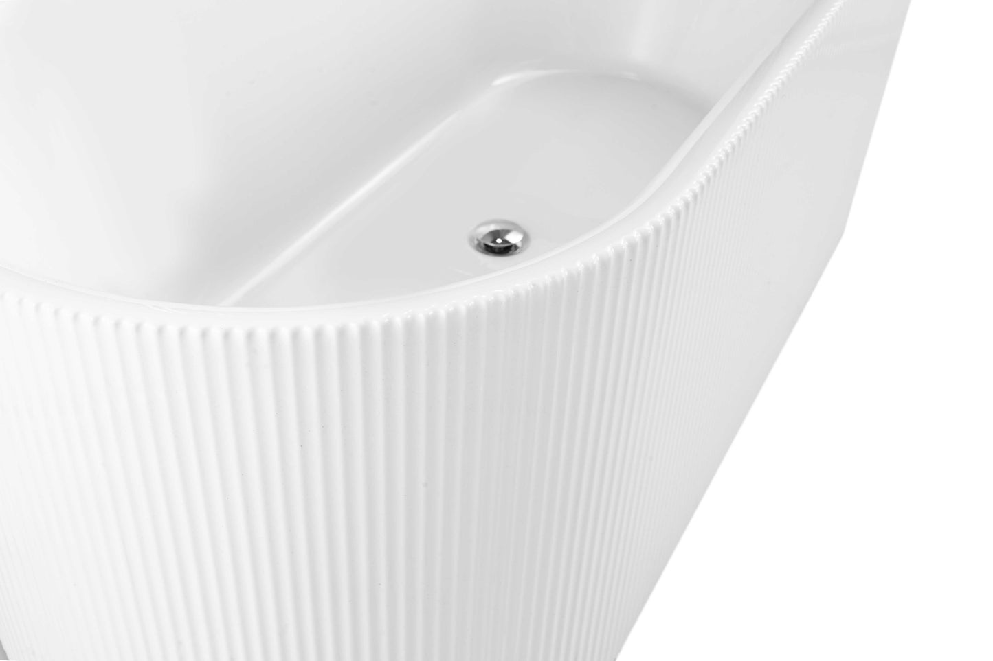 Freestanding Bathtub, White Size: 67×31½×22-4/5 in (1700×800×580mm)