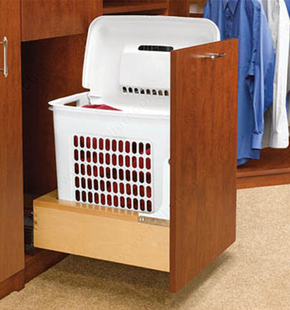 Panier à linge coulissant à montage par le bas Rev-A-Shelf