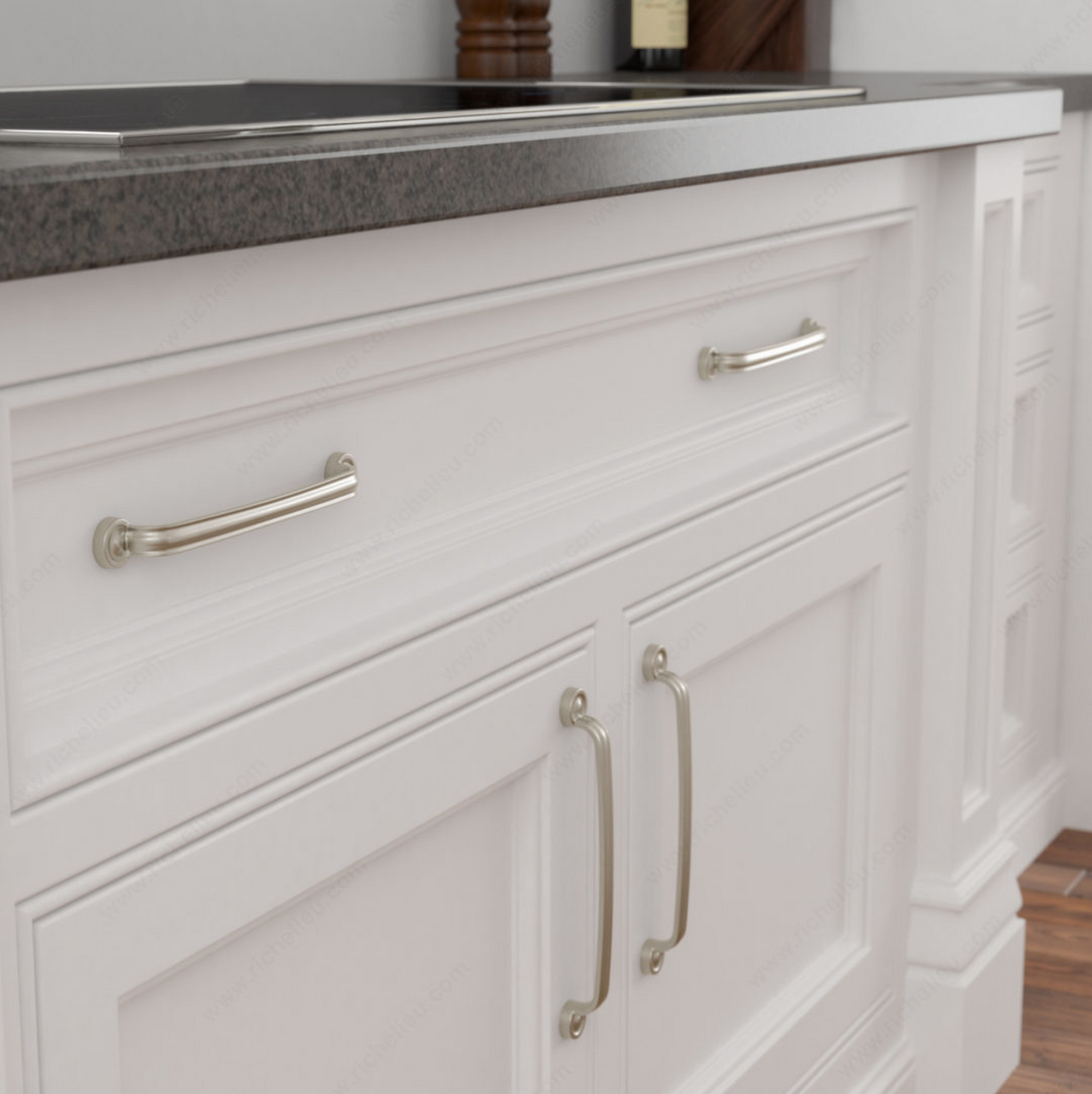 Traditional Metal Pull - 8855 Richelieu