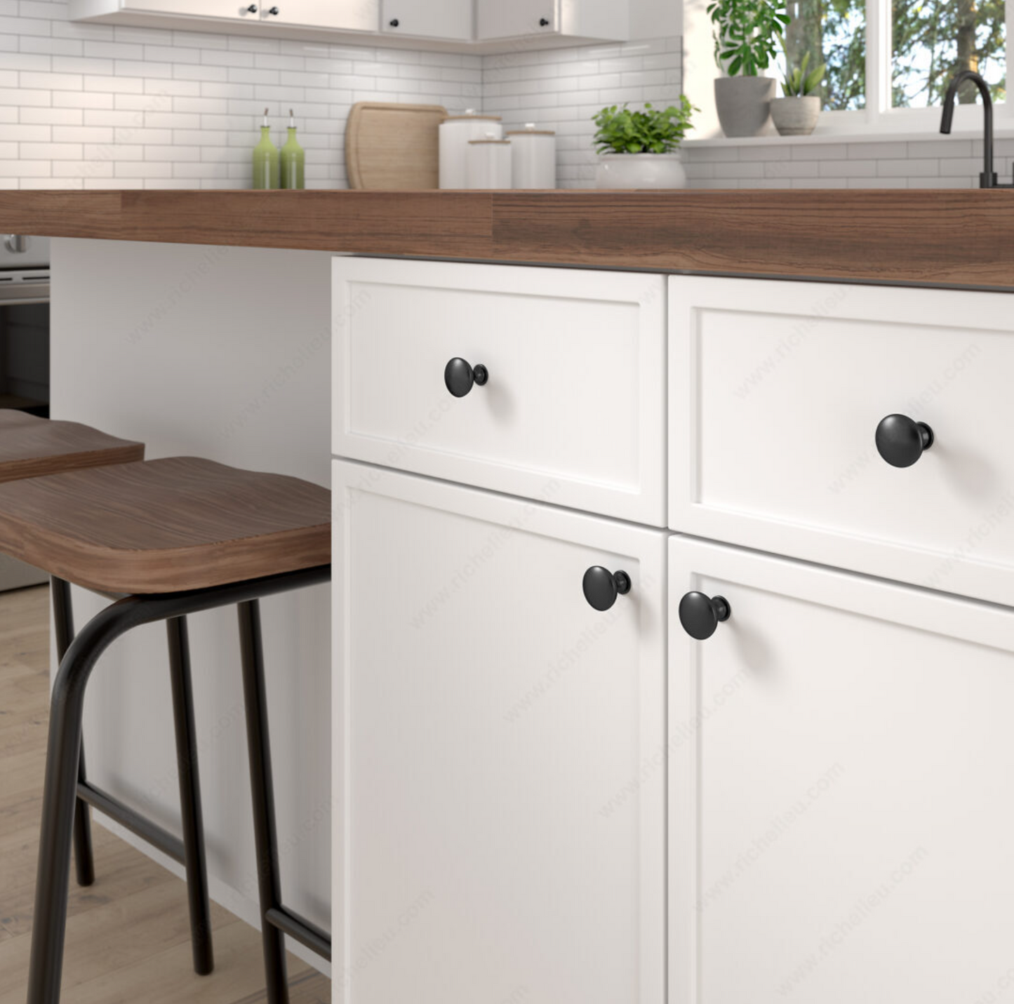 Modern Metal Knob - 9041 Richelieu