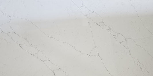 Comptoir de luxe en quartz Zenvia Collection 2 cm - 3 cm Kanthlora 63 x 126 po