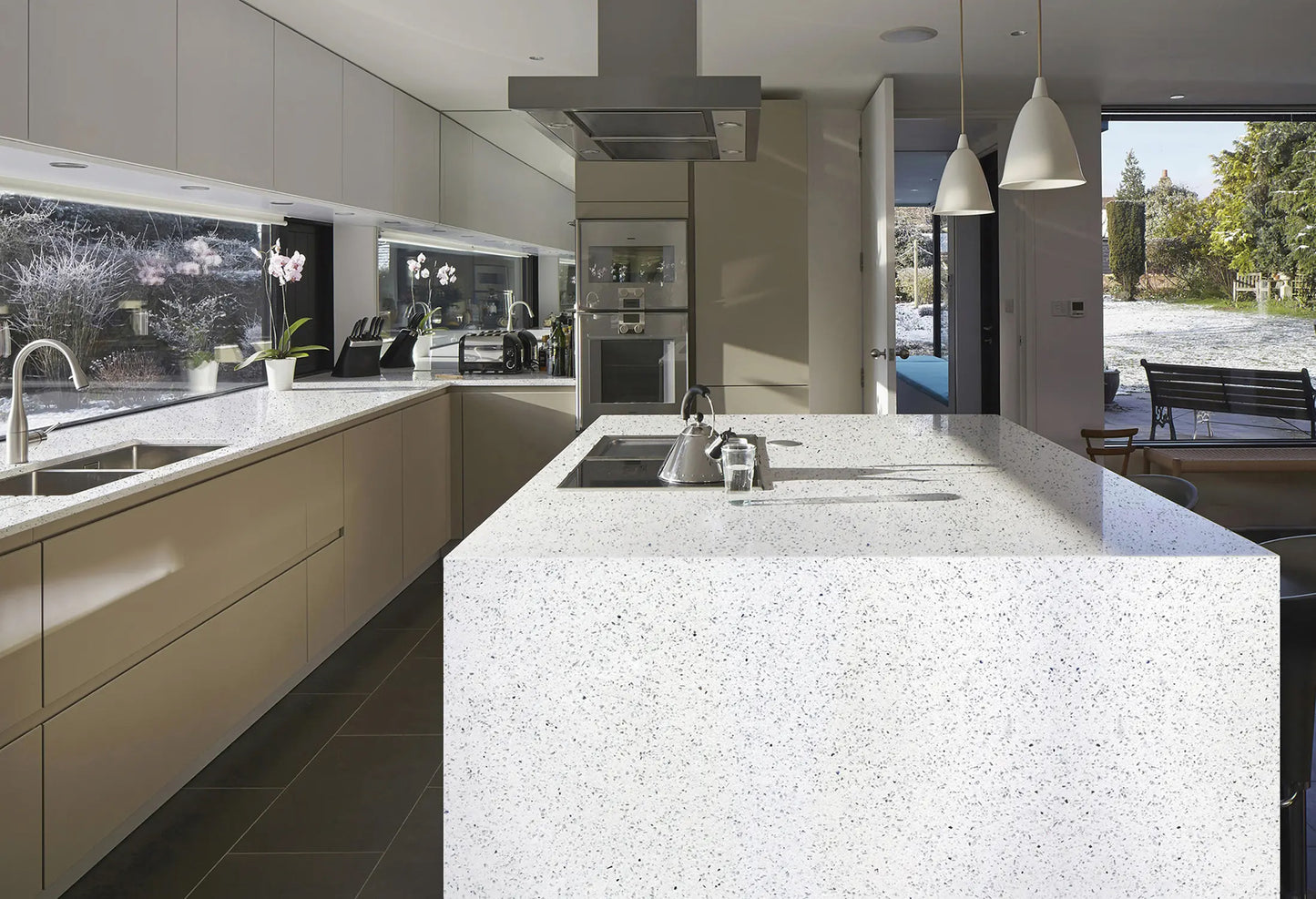 Countertop Quartz 2cm - 3cm TCE 2019 Crystal White - 63x126 in